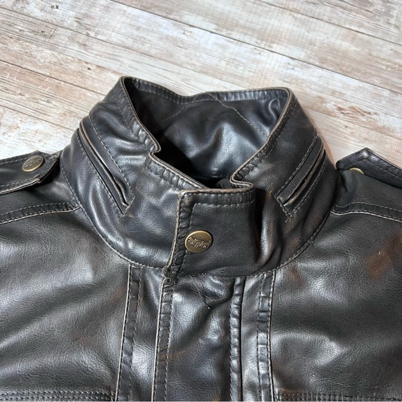 💚Levi’s men’s brown faux leather jacket - Picture 4 of 10